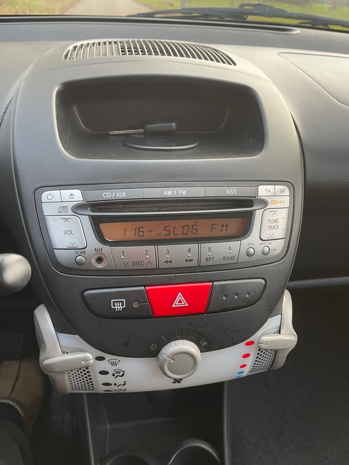 Peugeot 107 1.0 12V E-vti 68PK 3DR 2012 Grijs