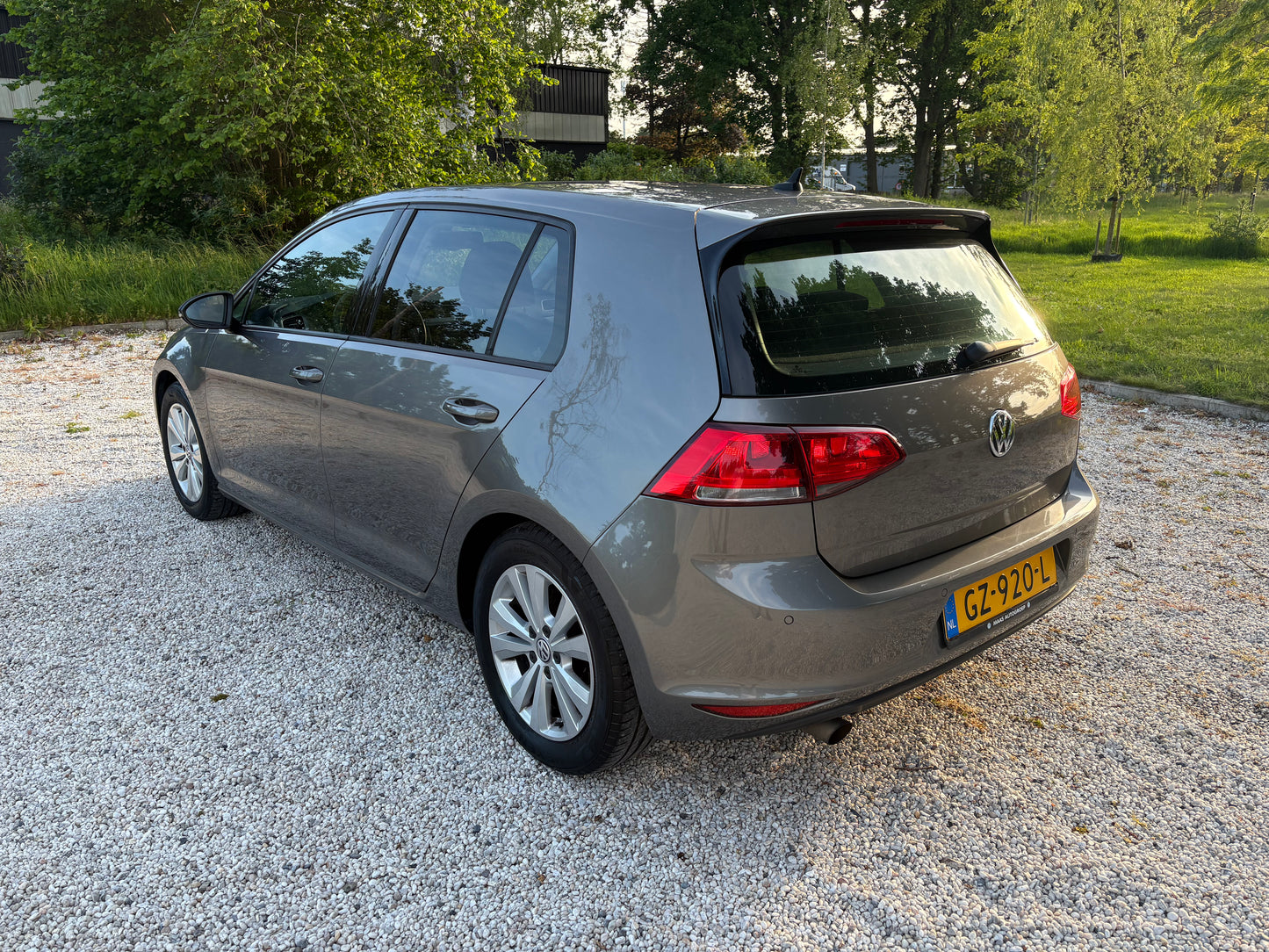 Volkswagen Golf 1.0 TSI 85KW DSG 5D 2015 Grijs